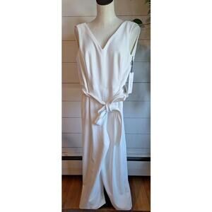 Calvin Klein NWT Romper Pants Suit Flare Legs Women’s Cream Color CD2C12P2 sz8